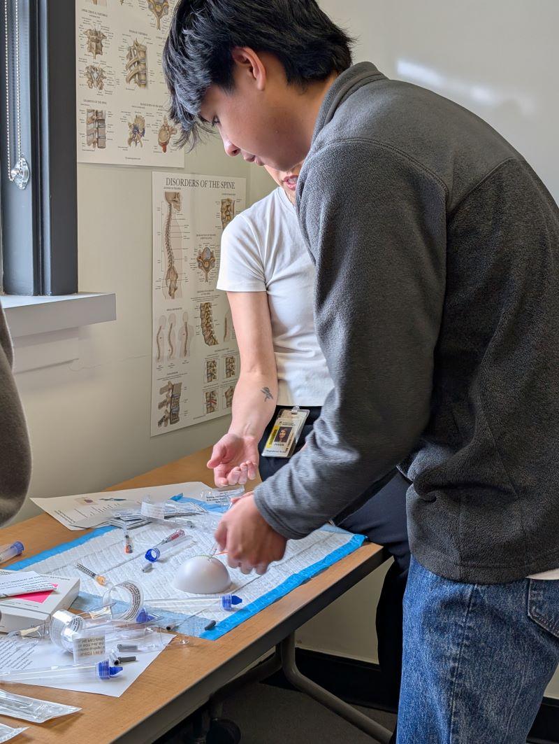 High School students learn some immunization tips